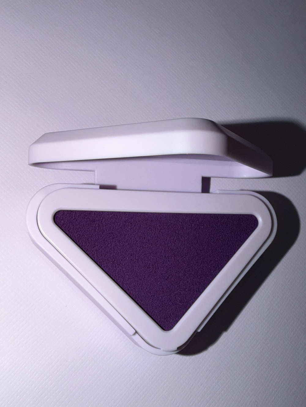 PRADA - Picture 2 of 4